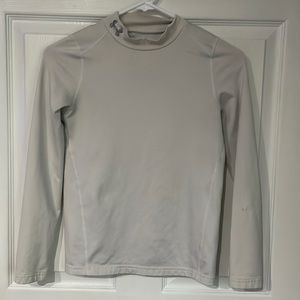 Under armour fitted coldgear. Long sleeved shirt. Mock neck. Young girls size ym